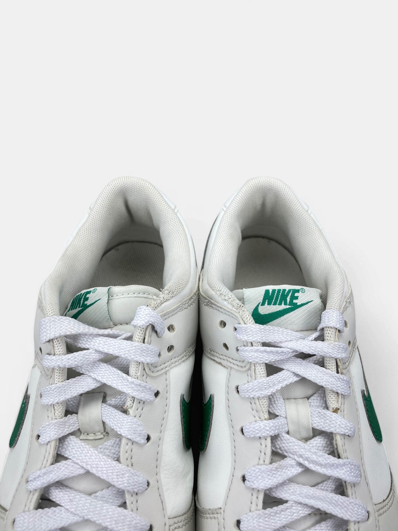 Nike Dunk Low Retro Malachite — buty sportowe męskie w bardzo dobrym stanie rozmiar 41, zapiętki butów