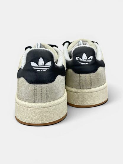 Adidas Campus 00s Crystal White Black — buty sportowe męskie w bardzo dobrym stanie rozmiar 41 1/3, widok z tyłu