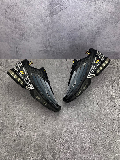 Nike Air Max Plus 3 'Black White' Black White - buty sportowe, widok z góry na wewnętrzną stronę butów