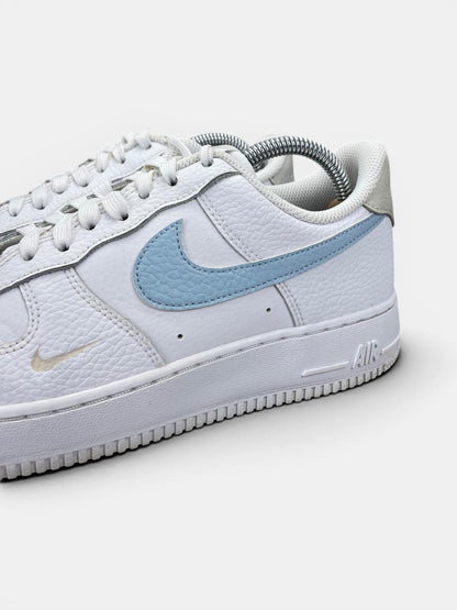 Nike Air Force 1 '07 Light Armory Blue — buty sportowe damskie w bardzo dobrym stanie rozmiar 40.5, opcjonalne zdjęcie 1