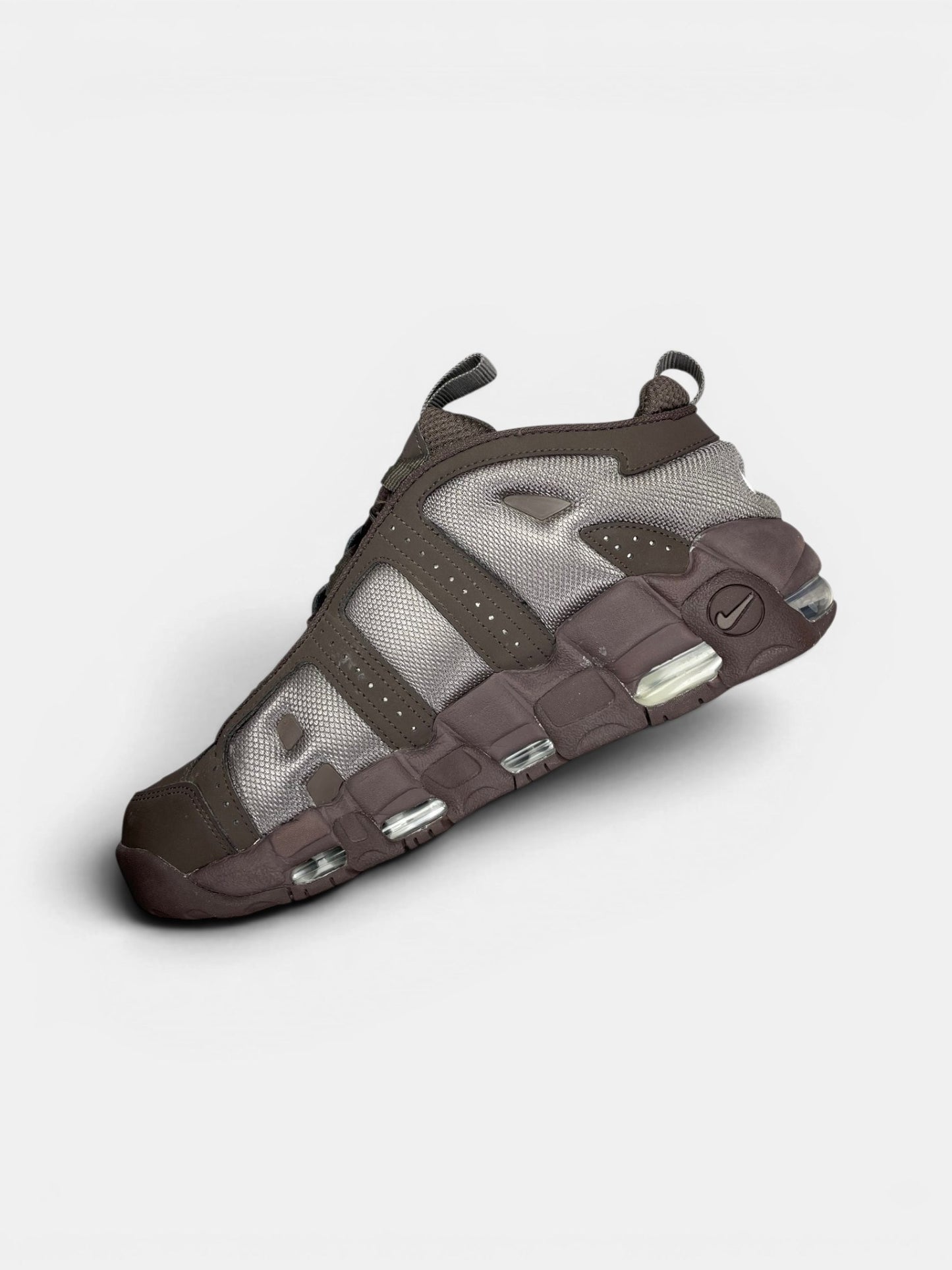 Nike Air More Uptempo Low Baroque Brown — buty sportowe męskie w bardzo dobrym stanie rozmiar 44, wewnętrzny panel prawego buta
