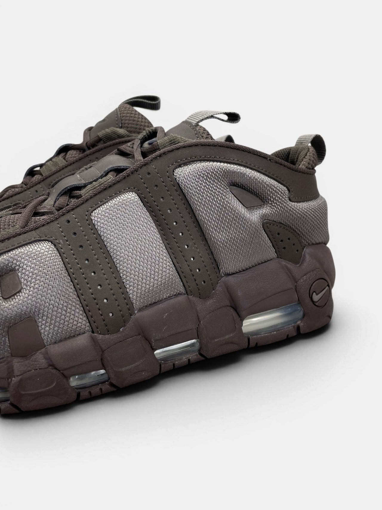 Nike Air More Uptempo Low Baroque Brown — buty sportowe męskie w bardzo dobrym stanie rozmiar 44, opcjonalne zdjęcie 1