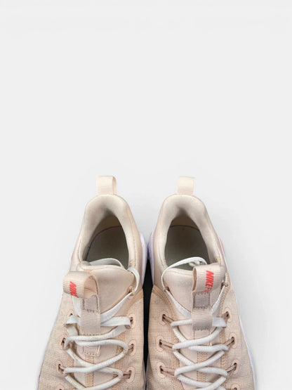 Nike Free Metcon 6 Guava Ice — buty sportowe damskie w bardzo dobrym stanie rozmiar 38, wewnętrzny panel prawego buta