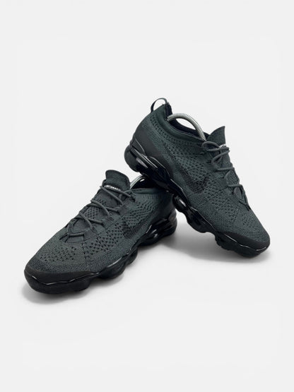 Nike Air VaporMax 2023 Flyknit Anthracite Black - buty sportowe, boczny profil