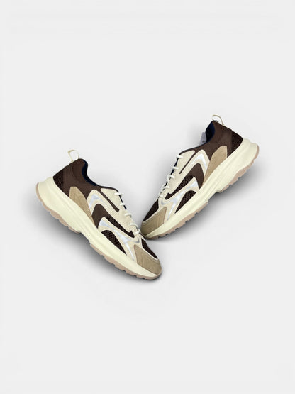 Pier One Sneakers — buty sportowe damskie nowe rozmiar 40, widok z góry na zewnętrzną stronę butów