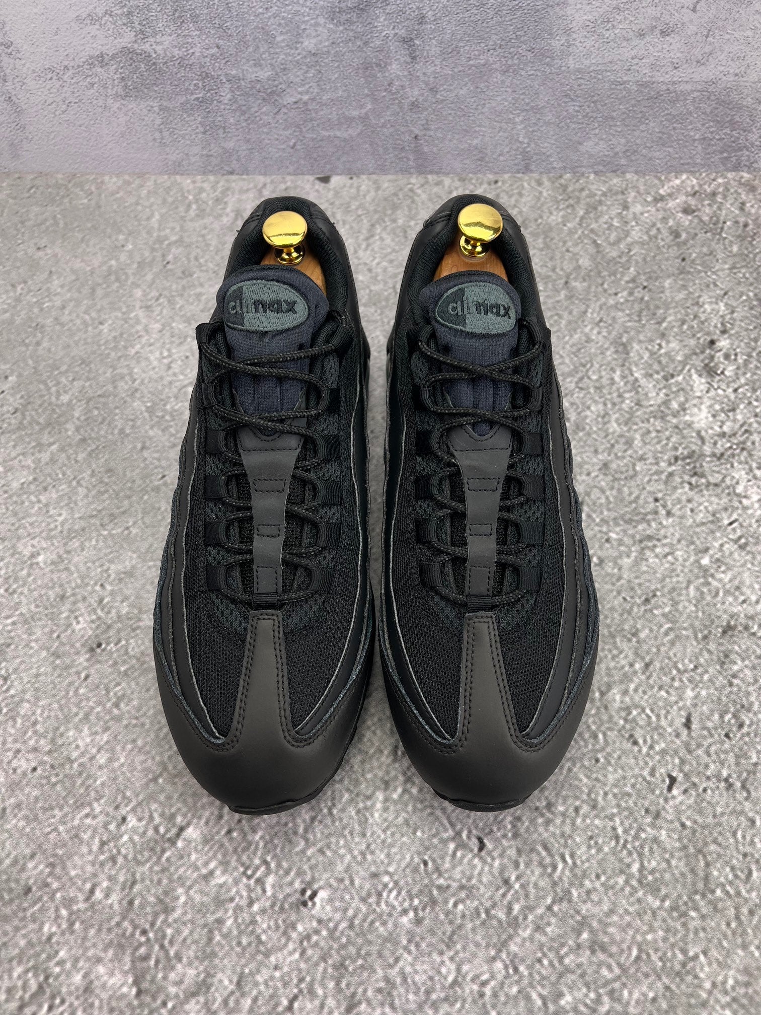 Nike Air Max 95 OG Black — buty sportowe męskie w bardzo dobrym stanie rozmiar 43, podeszwa
