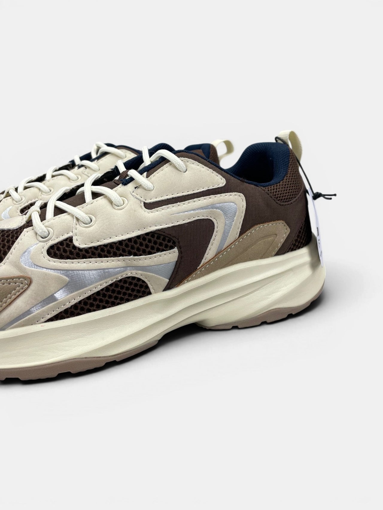 Pier One Sneakers — buty sportowe damskie nowe rozmiar 40, opcjonalne zdjęcie 1