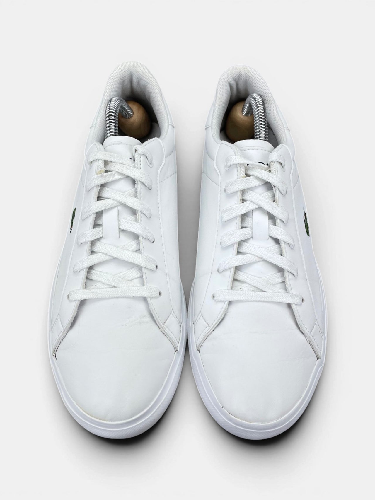 Lacoste Powercourt 0721 1 — buty sportowe damskie w bardzo dobrym stanie rozmiar 39, widok z góry