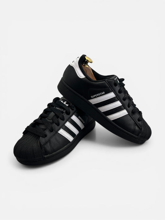Adidas Superstar II — buty sportowe damskie w bardzo dobrym stanie rozmiar 38 2/3, boczny profil