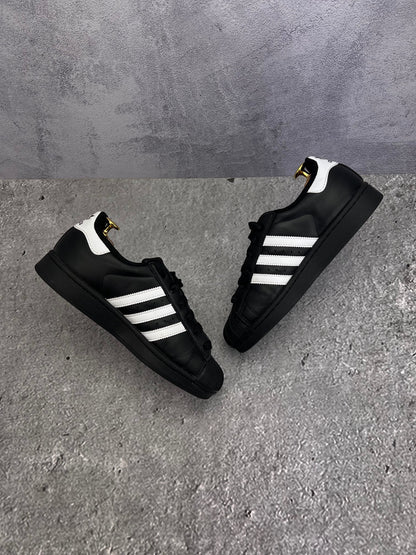 adidas Superstar II JH9977 - buty sportowe, widok z góry na wewnętrzną stronę butów