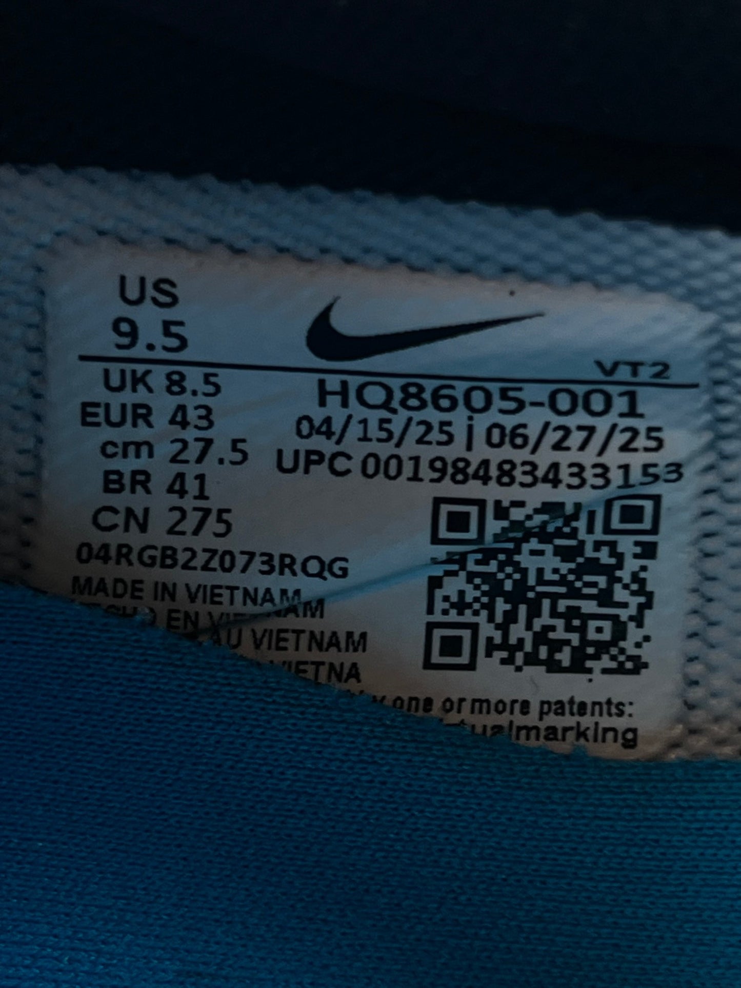 Nike Air Max Dn Roam Triple Black — buty sportowe męskie w bardzo dobrym stanie rozmiar 43, opcjonalne zdjęcie 1