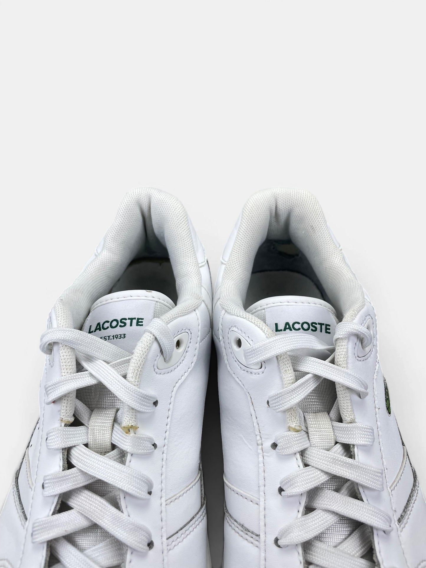 Lacoste T-Clip — buty sportowe męskie w bardzo dobrym stanie rozmiar 43, zapiętki butów