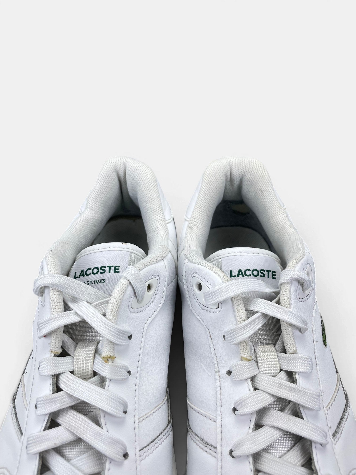 Lacoste T-Clip — buty sportowe męskie w bardzo dobrym stanie rozmiar 43, zapiętki butów