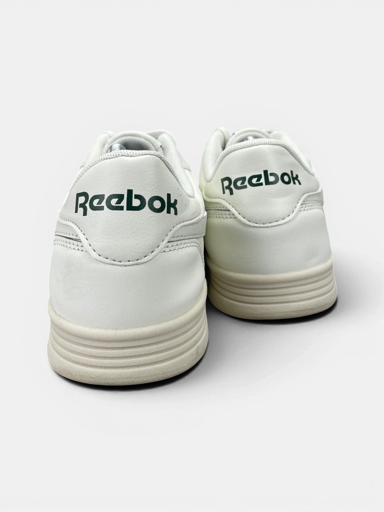 Reebok Court Advance — buty sportowe męskie w bardzo dobrym stanie rozmiar 43, widok z tyłu