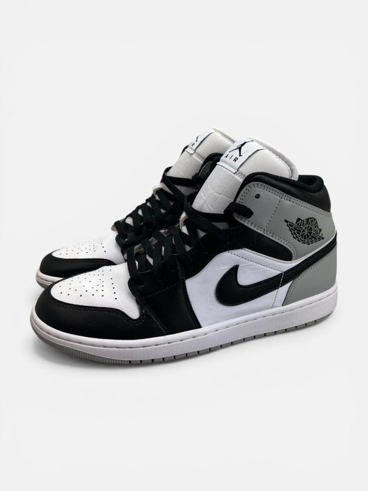 Jordan Air Jordan 1 Mid Barons - buty sportowe, widok z boku