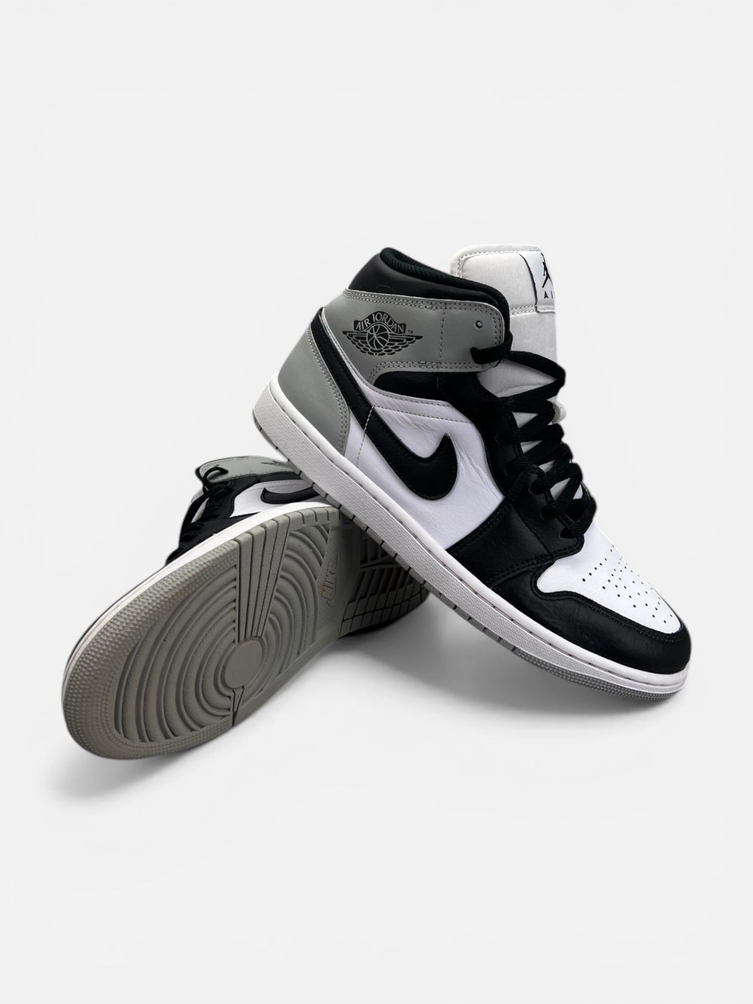 Jordan Air Jordan 1 Mid Barons - buty sportowe, boczny profil