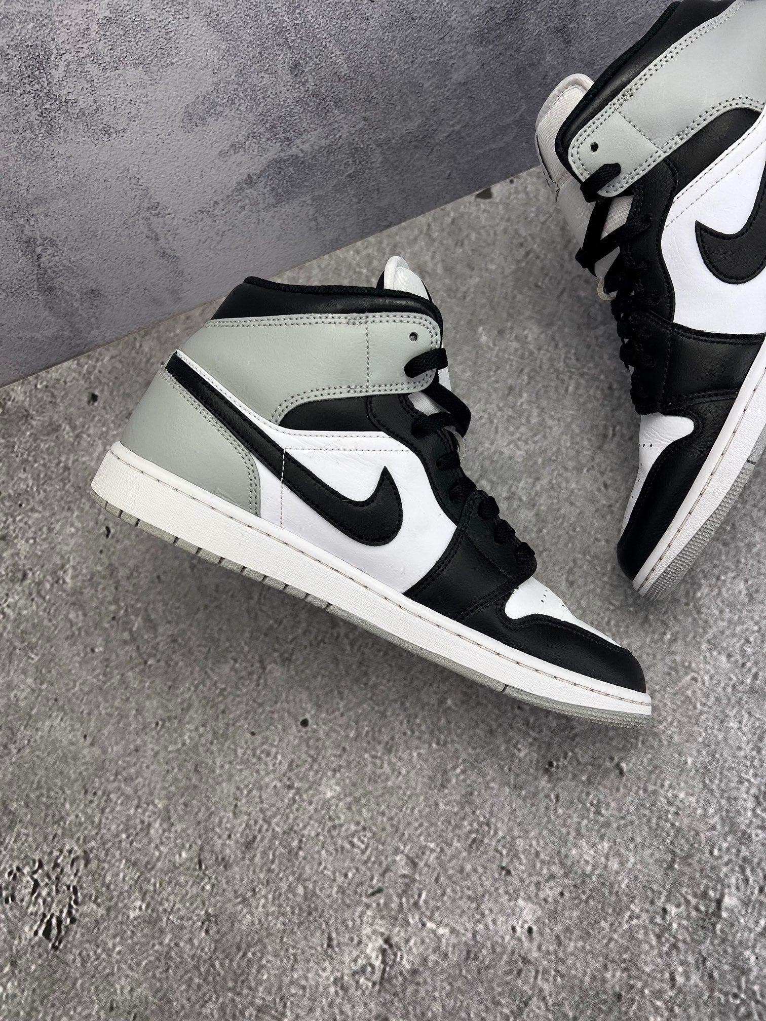 Jordan Air Jordan 1 Mid Barons - buty sportowe, wewnętrzny panel lewego buta