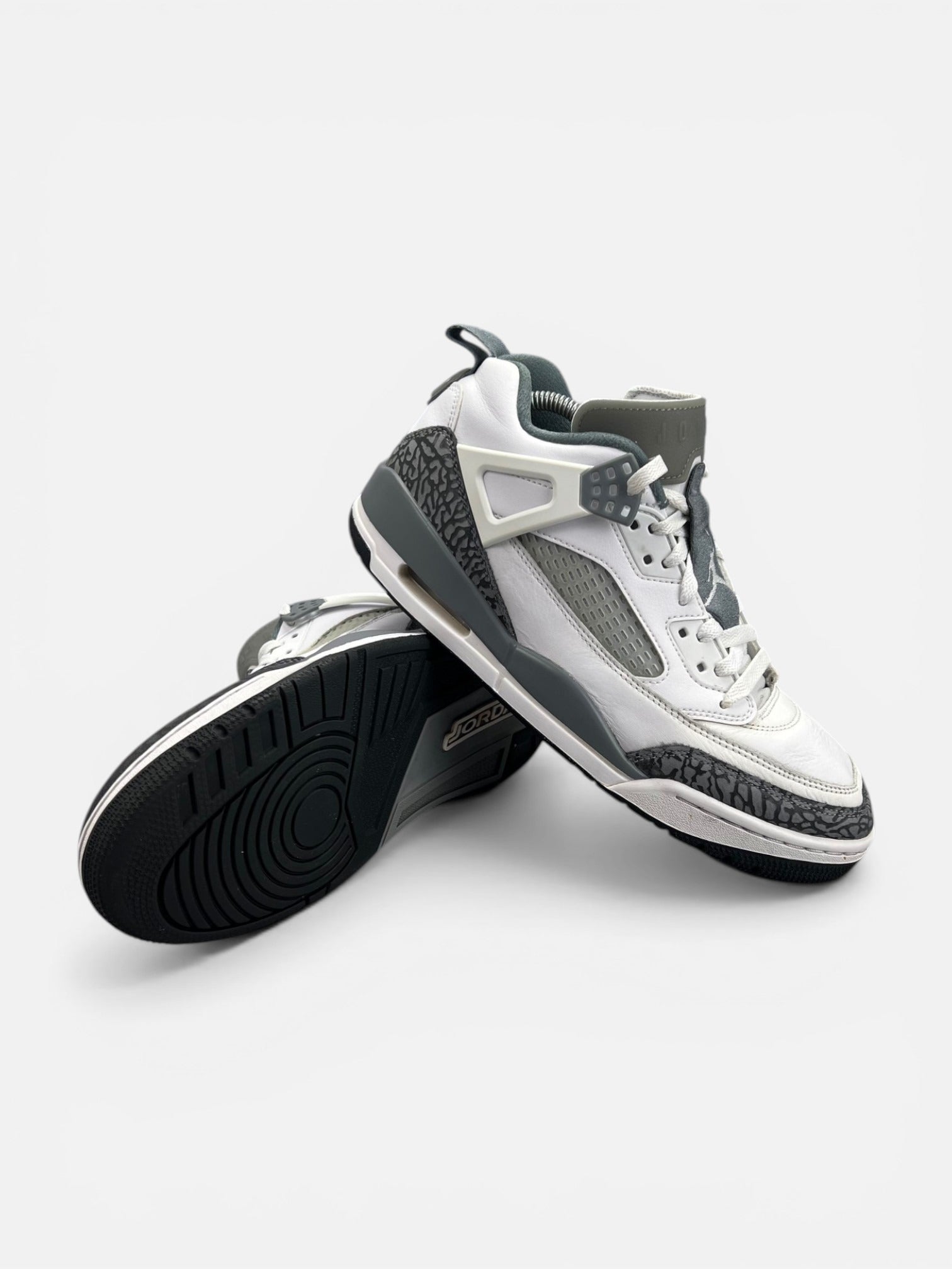 Jordan Spizike Low Cool Grey - buty sportowe, boczny profil