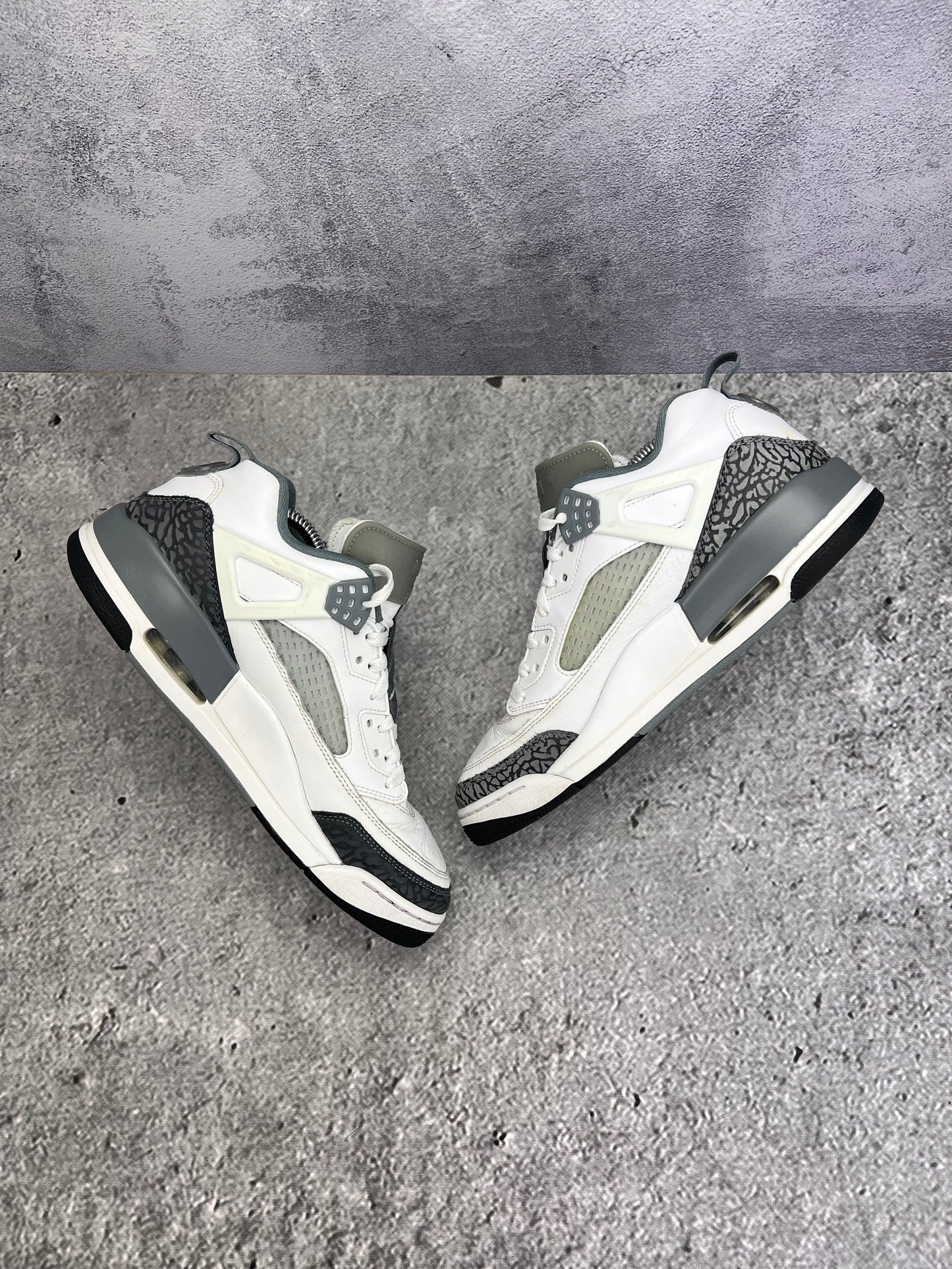 Jordan Spizike Low Cool Grey - buty sportowe, widok z góry na wewnętrzną stronę butów