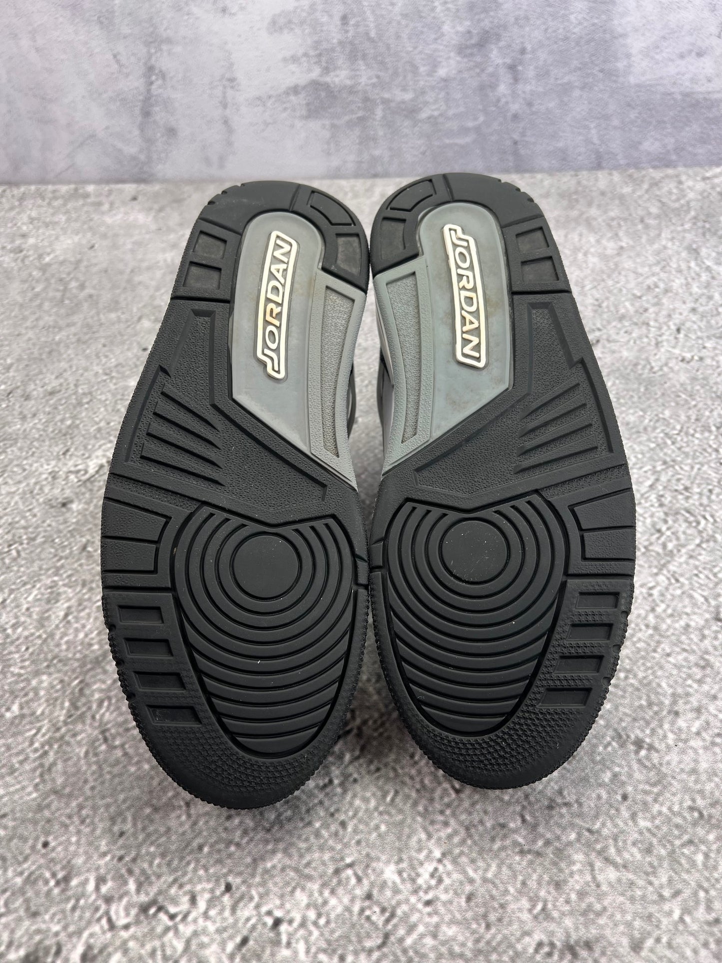 Jordan Spizike Low Cool Grey - buty sportowe, widok z tyłu