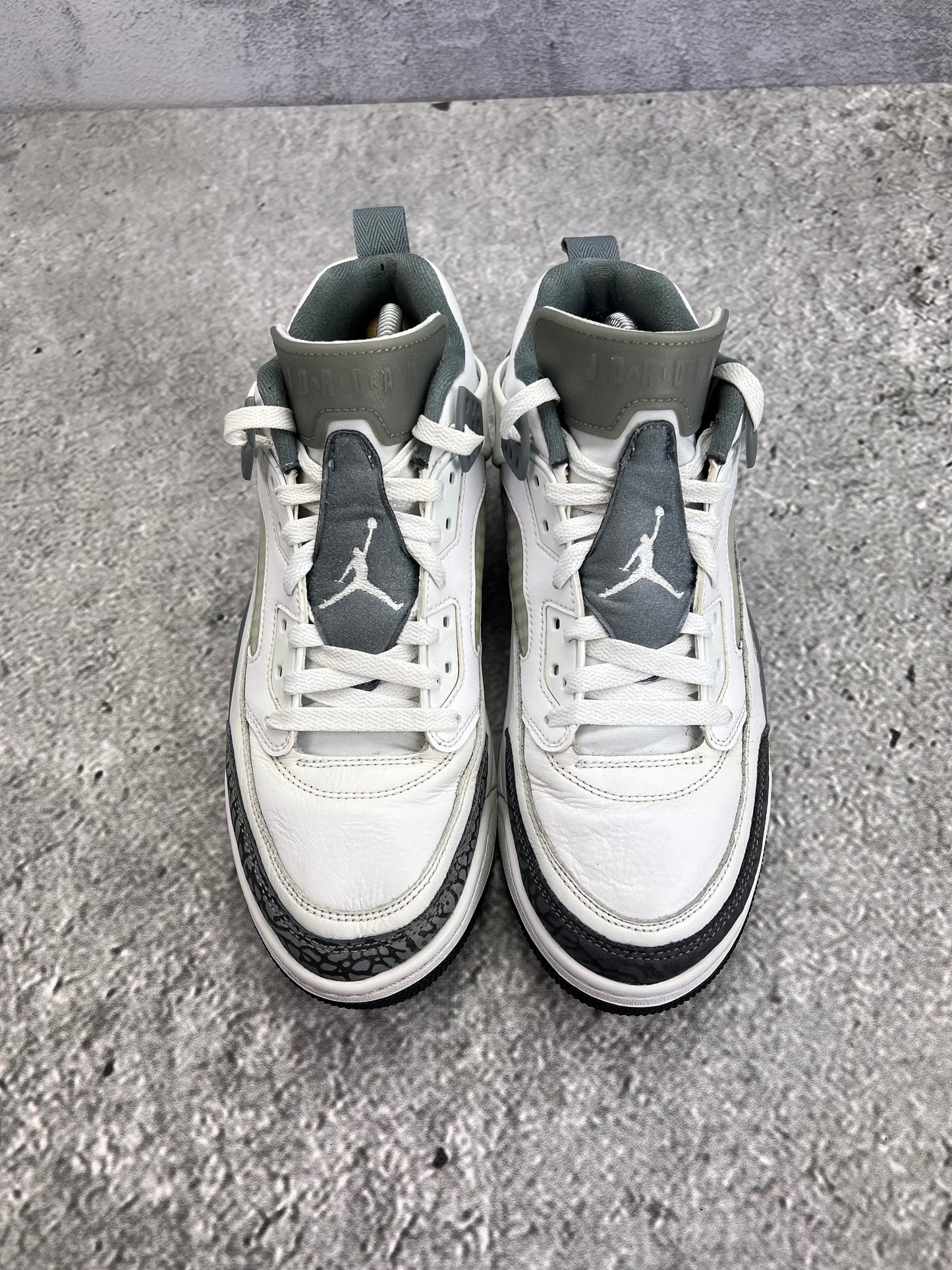 Jordan Spizike Low Cool Grey - buty sportowe, podeszwa