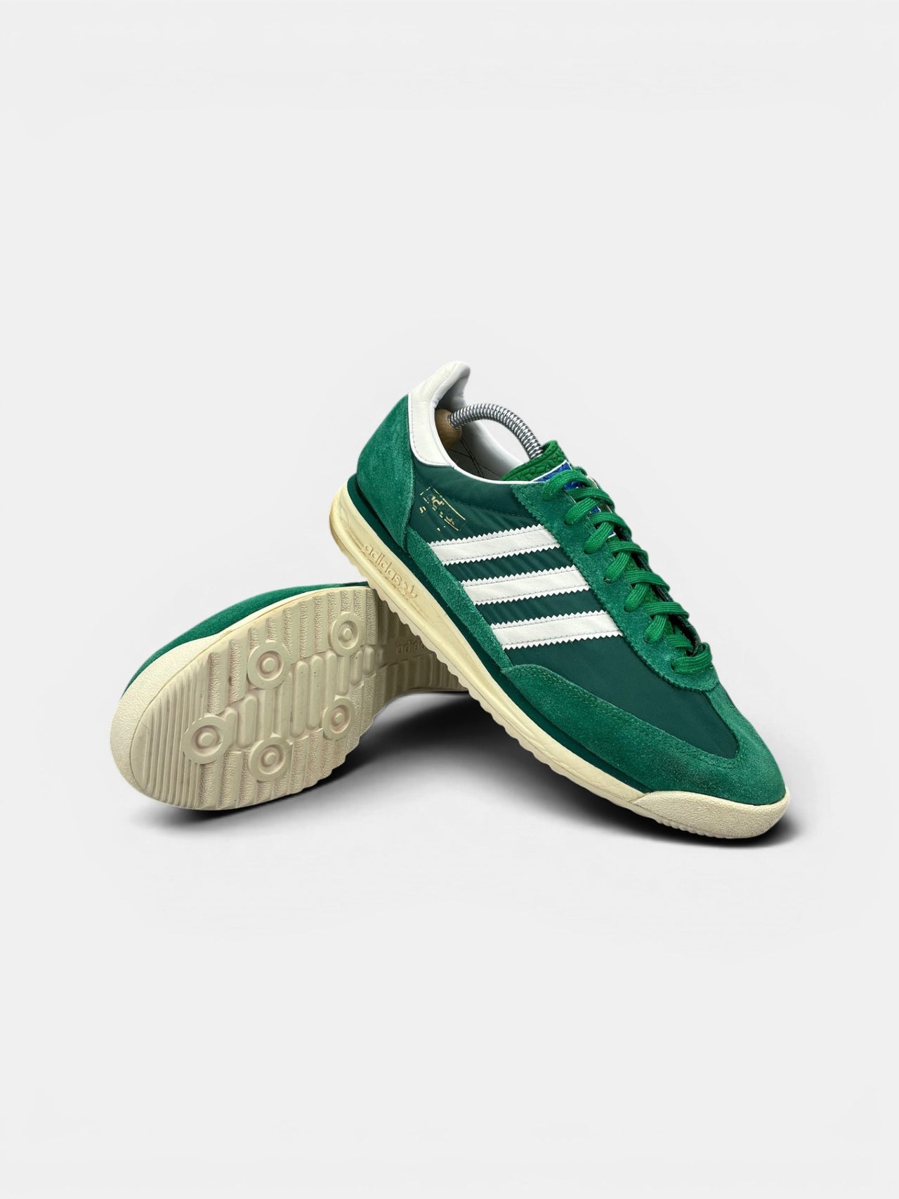 Adidas SL 72 RS — buty sportowe męskie w bardzo dobrym stanie rozmiar 44, boczny profil