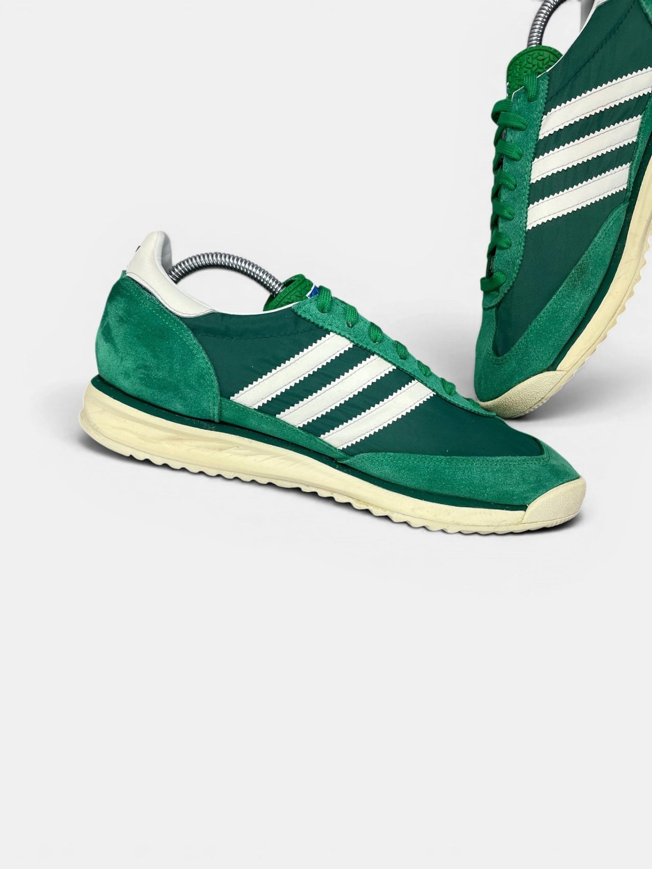 Adidas SL 72 RS — buty sportowe męskie w bardzo dobrym stanie rozmiar 44, wewnętrzny panel lewego buta