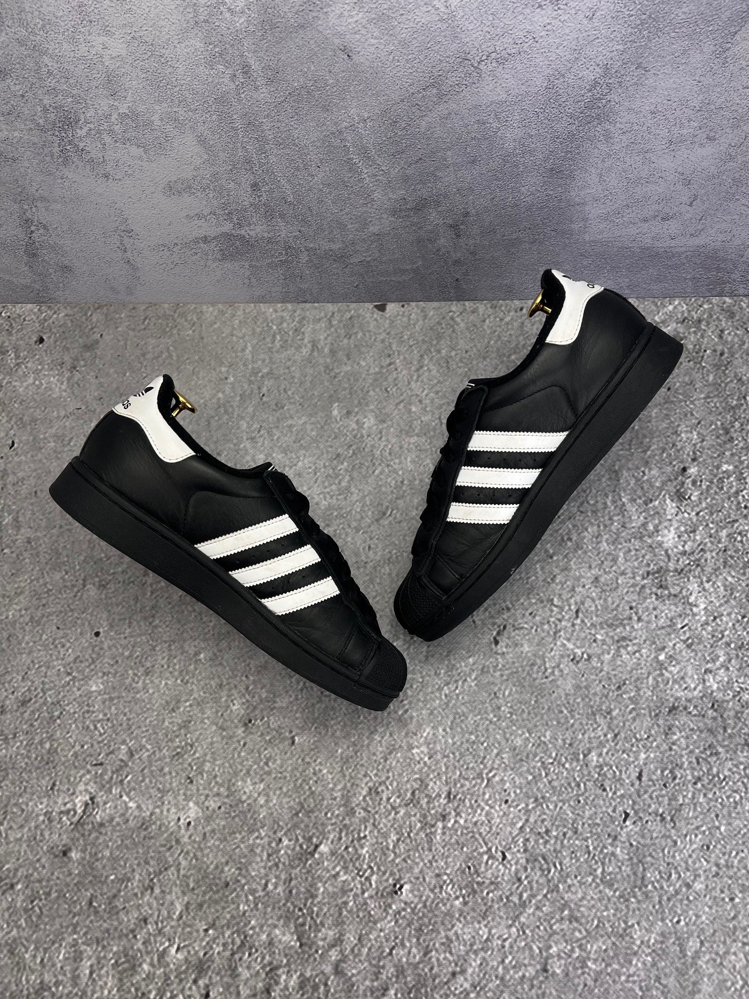 adidas Superstar II Black White - buty sportowe, widok z góry na wewnętrzną stronę butów