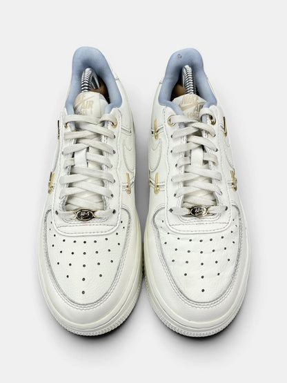Nike Air Force 1 Low — buty sportowe damskie w bardzo dobrym stanie rozmiar 36, widok z góry