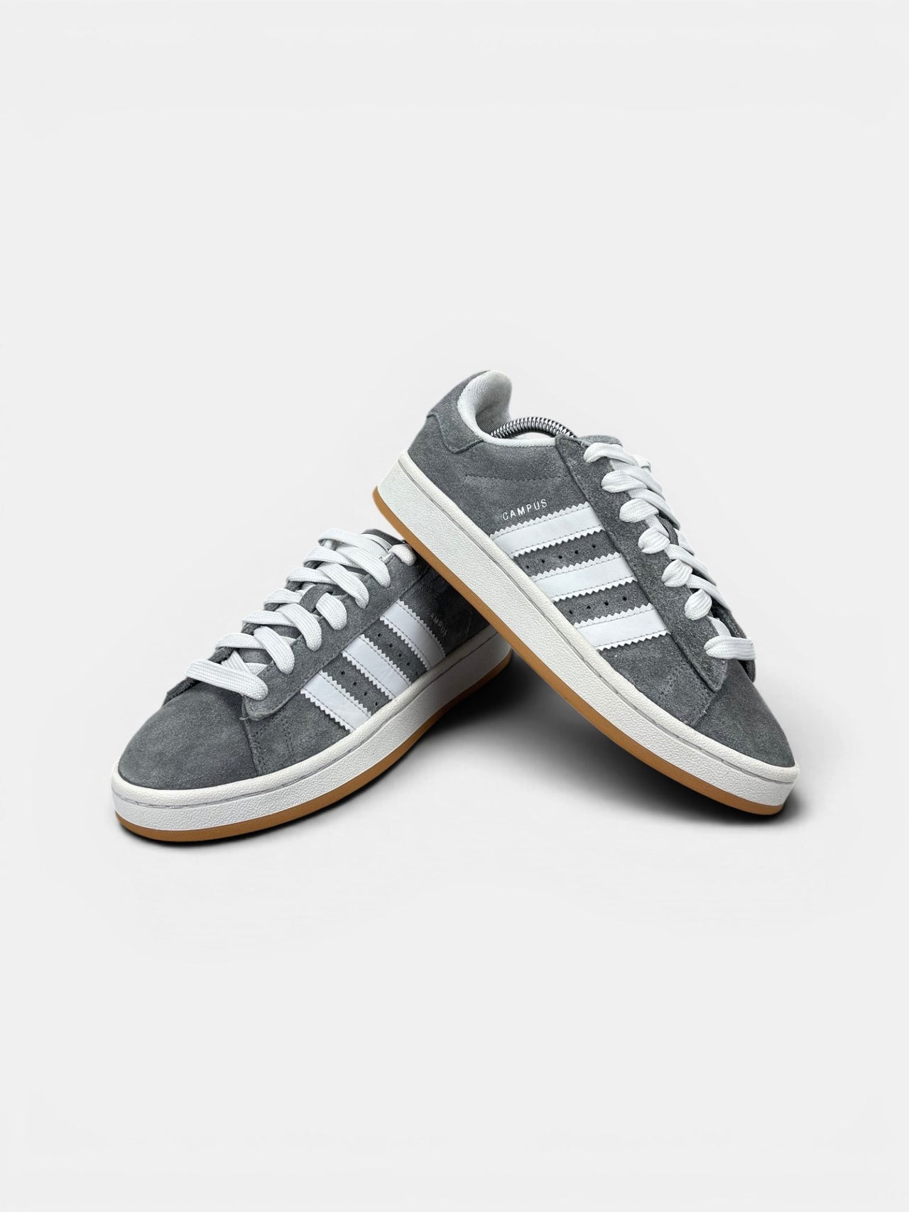 Adidas Campus 00s Grey Gum — buty sportowe damskie w bardzo dobrym stanie rozmiar 38 2/3, boczny profil