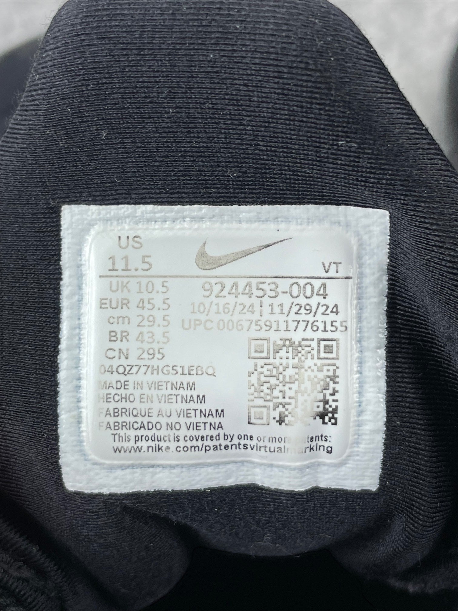Nike Air VaporMax Plus Triple Black — buty sportowe męskie w bardzo dobrym stanie rozmiar 45.5, opcjonalne zdjęcie 2