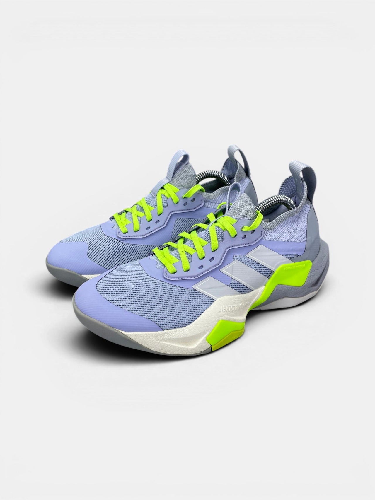 Adidas Rapidmove ADV 2 — buty sportowe damskie w bardzo dobrym stanie rozmiar 38, widok z boku