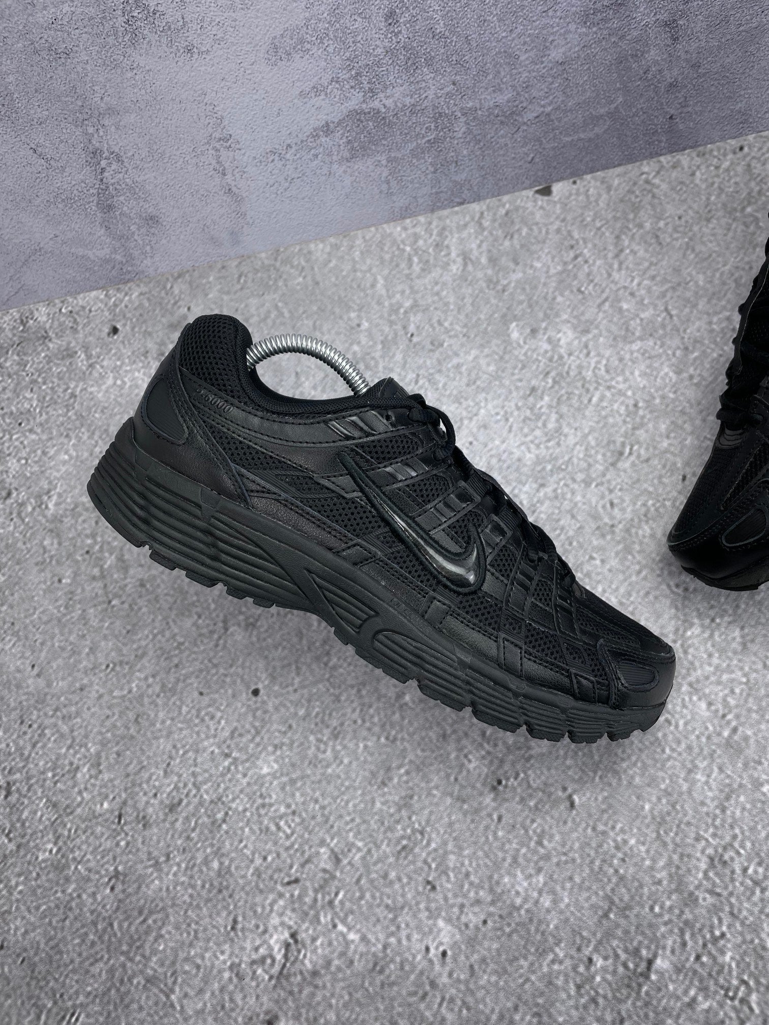 Nike P-6000 rozmiar 42