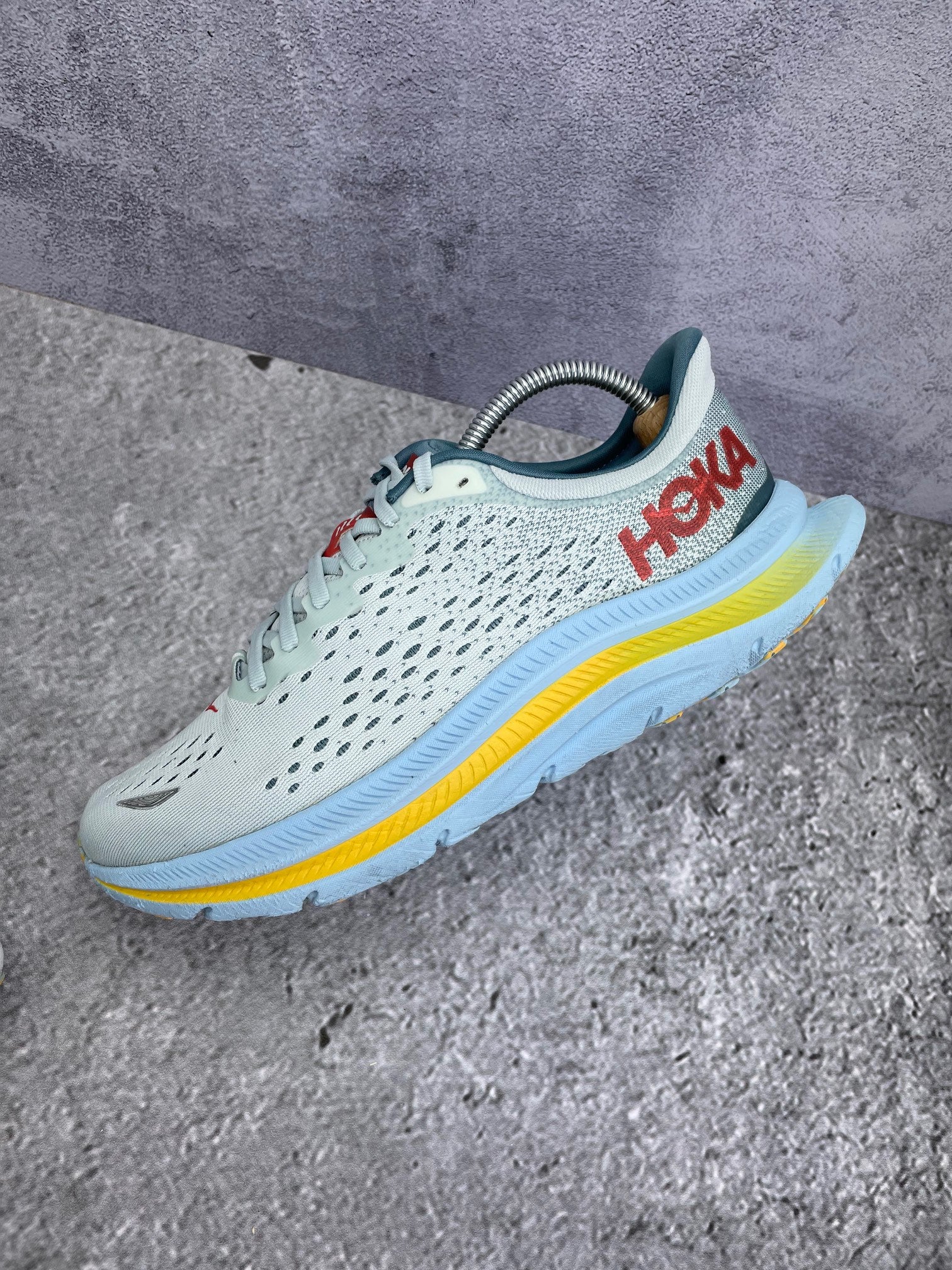 Hoka Kawana Ice Flow Goblin Blue - buty sportowe, widok z góry na wewnętrzną stronę butów