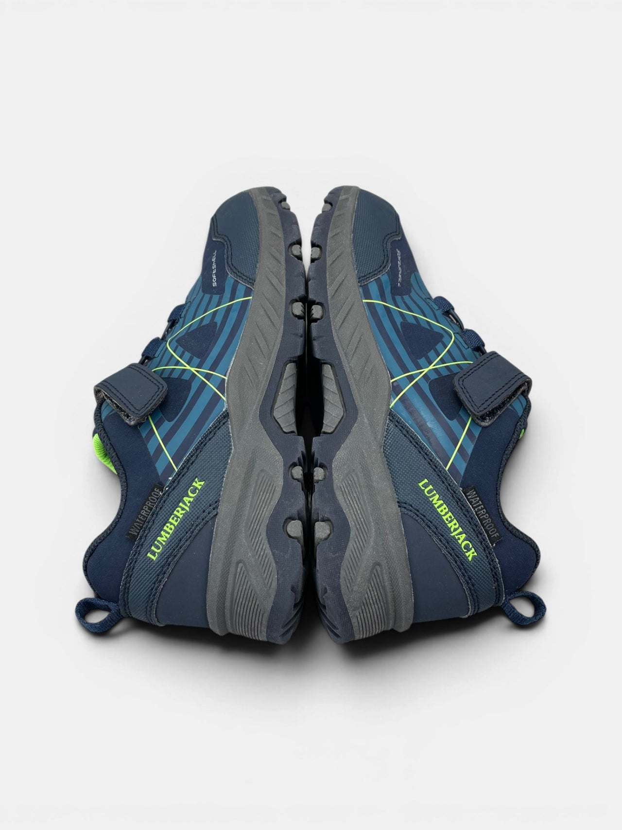 Lumberjack Trekking Shoes — buty sportowe dziecięce w bardzo dobrym stanie rozmiar 33, boczny profil