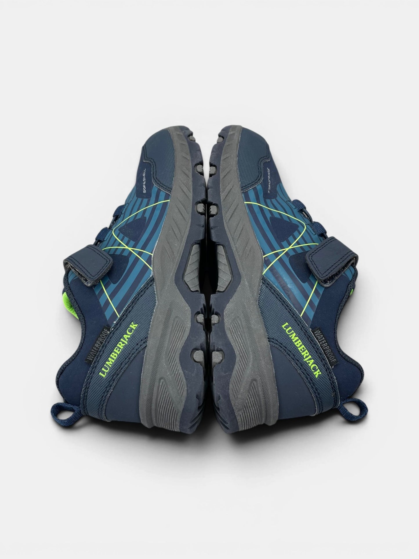 Lumberjack Trekking Shoes — buty sportowe dziecięce w bardzo dobrym stanie rozmiar 33, boczny profil