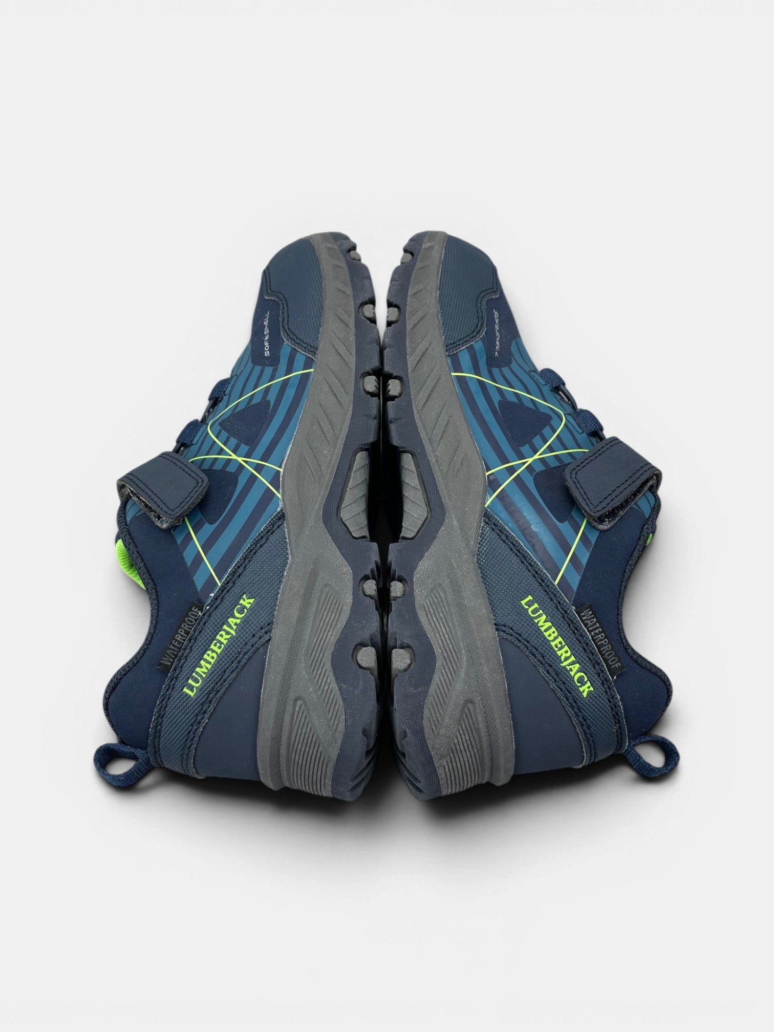 Lumberjack Trekking Shoes — buty sportowe dziecięce w bardzo dobrym stanie rozmiar 33, boczny profil