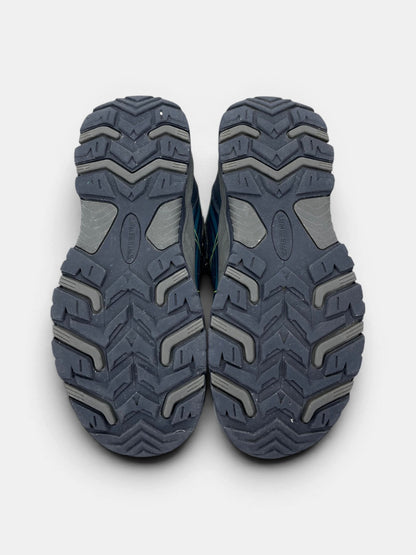 Lumberjack Trekking Shoes — buty sportowe dziecięce w bardzo dobrym stanie rozmiar 33, widok z góry na wewnętrzną stronę butów