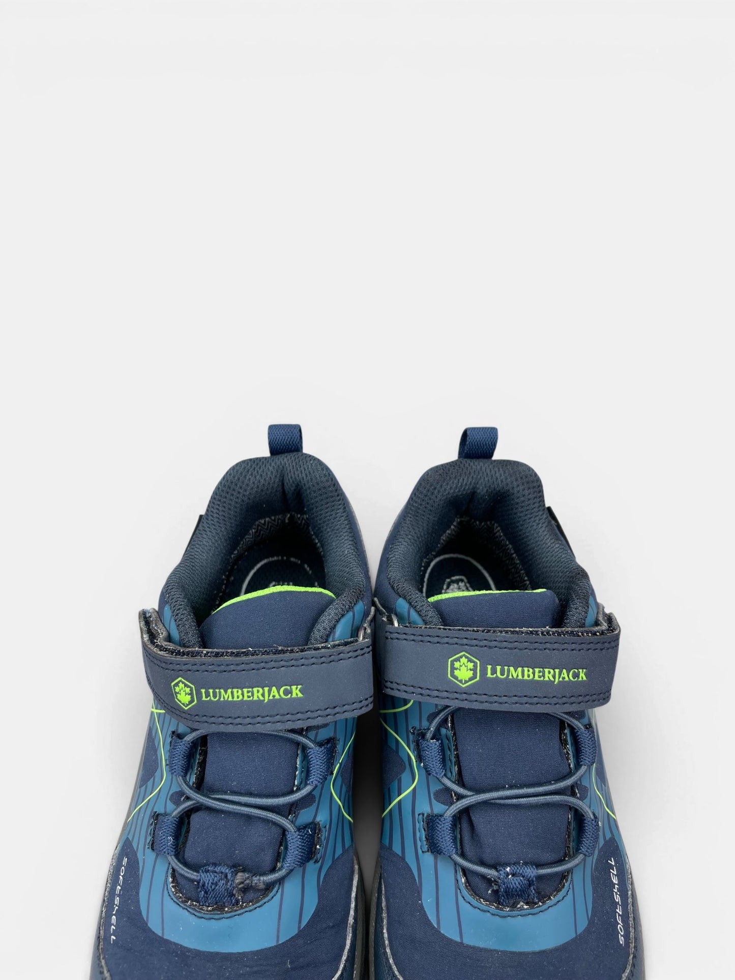 Lumberjack Trekking Shoes — buty sportowe dziecięce w bardzo dobrym stanie rozmiar 33, wewnętrzny panel lewego buta