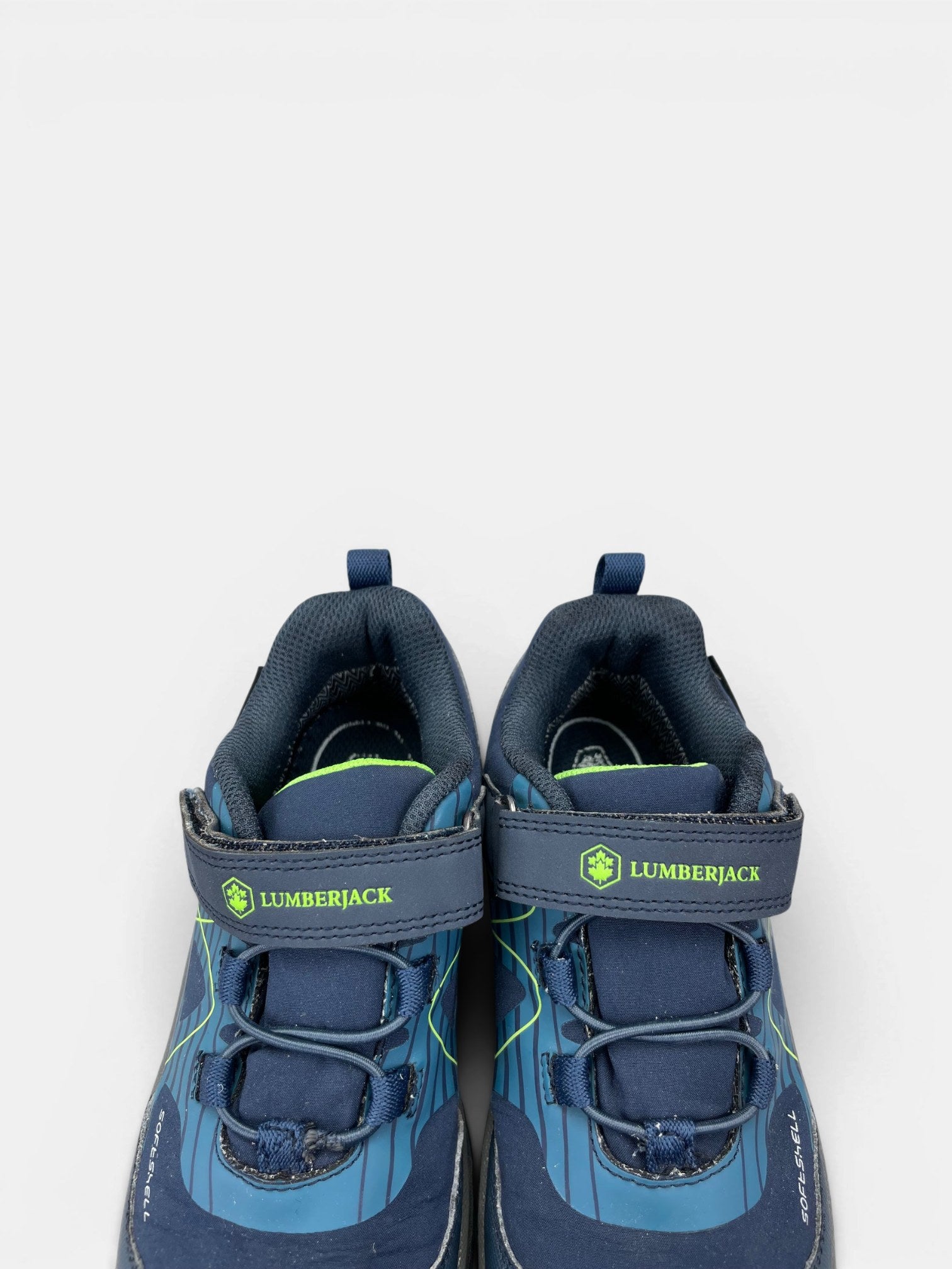 Lumberjack Trekking Shoes — buty sportowe dziecięce w bardzo dobrym stanie rozmiar 33, wewnętrzny panel lewego buta