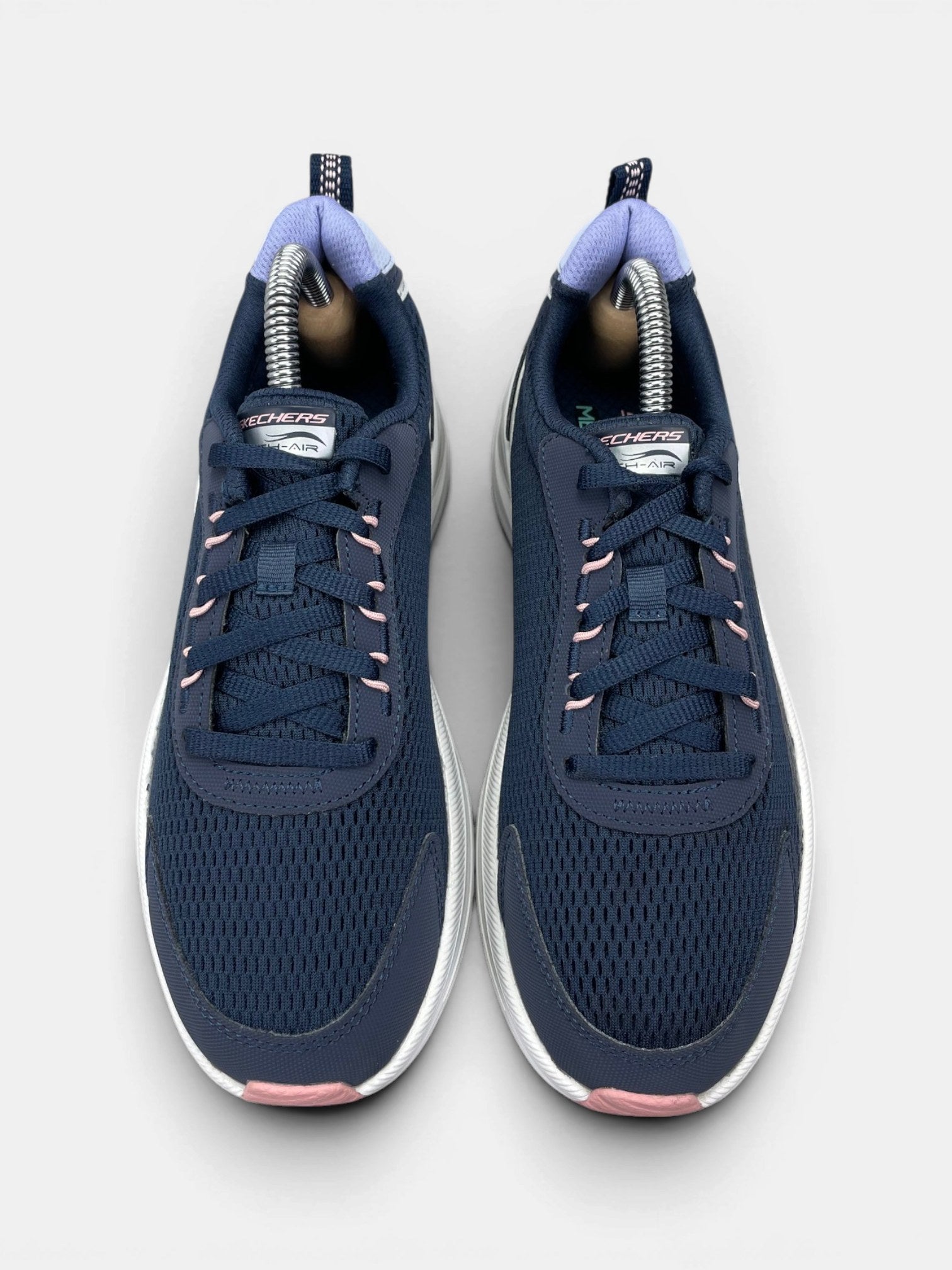 Skechers Sneakers — buty sportowe damskie w bardzo dobrym stanie rozmiar 36.5, widok z góry