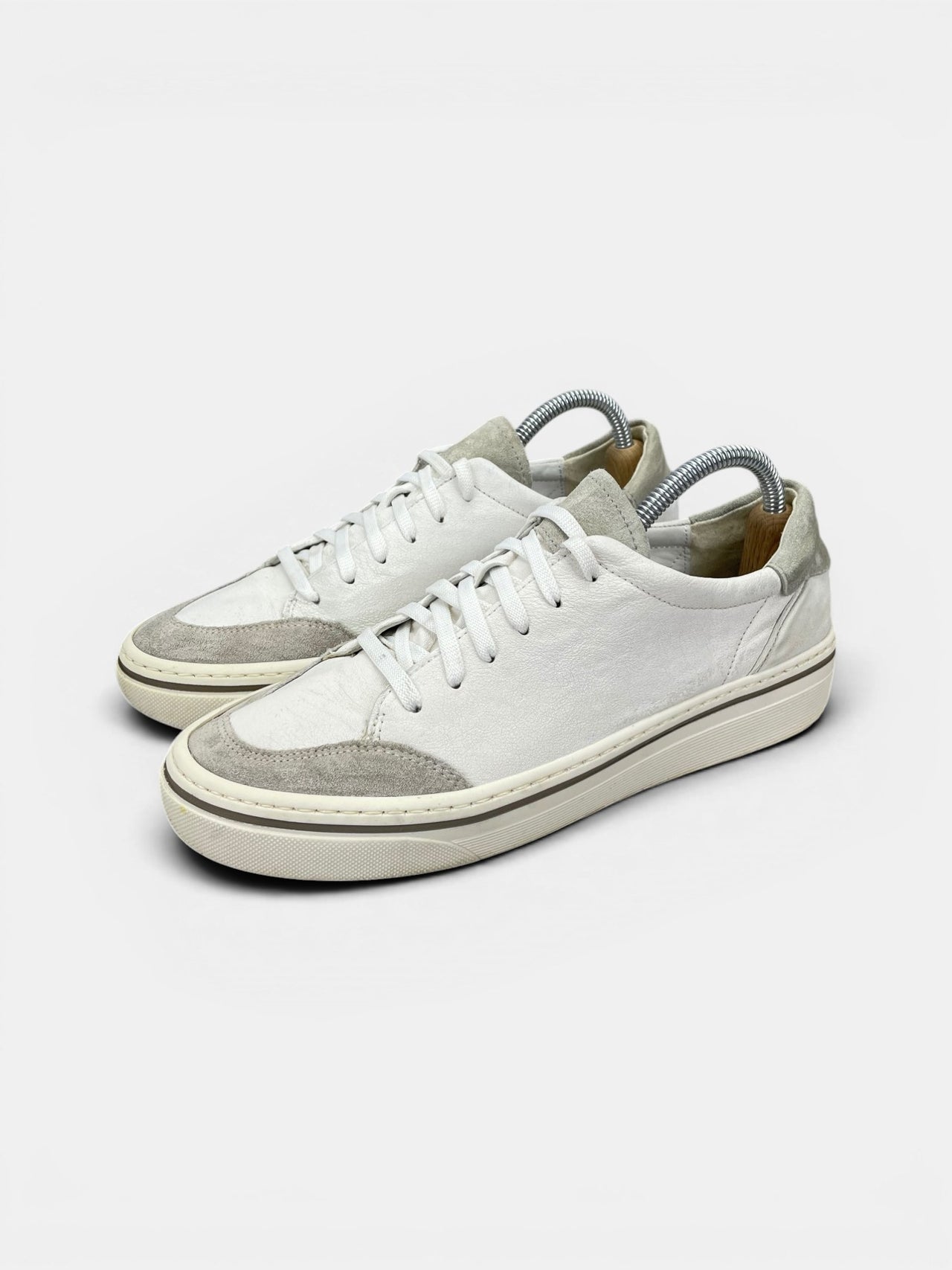 Gabor Sneaker — buty sportowe męskie w bardzo dobrym stanie rozmiar 40, widok z boku