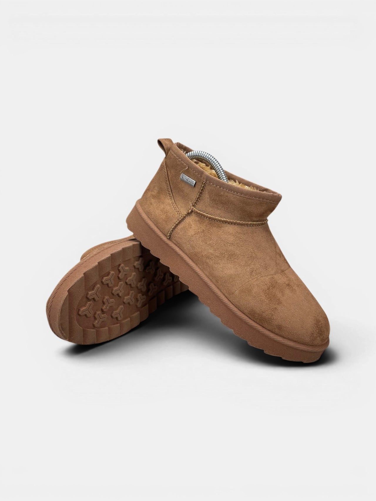 Tom Tailor Suede Boots — buty zimowe damskie w bardzo dobrym stanie rozmiar 38, boczny profil
