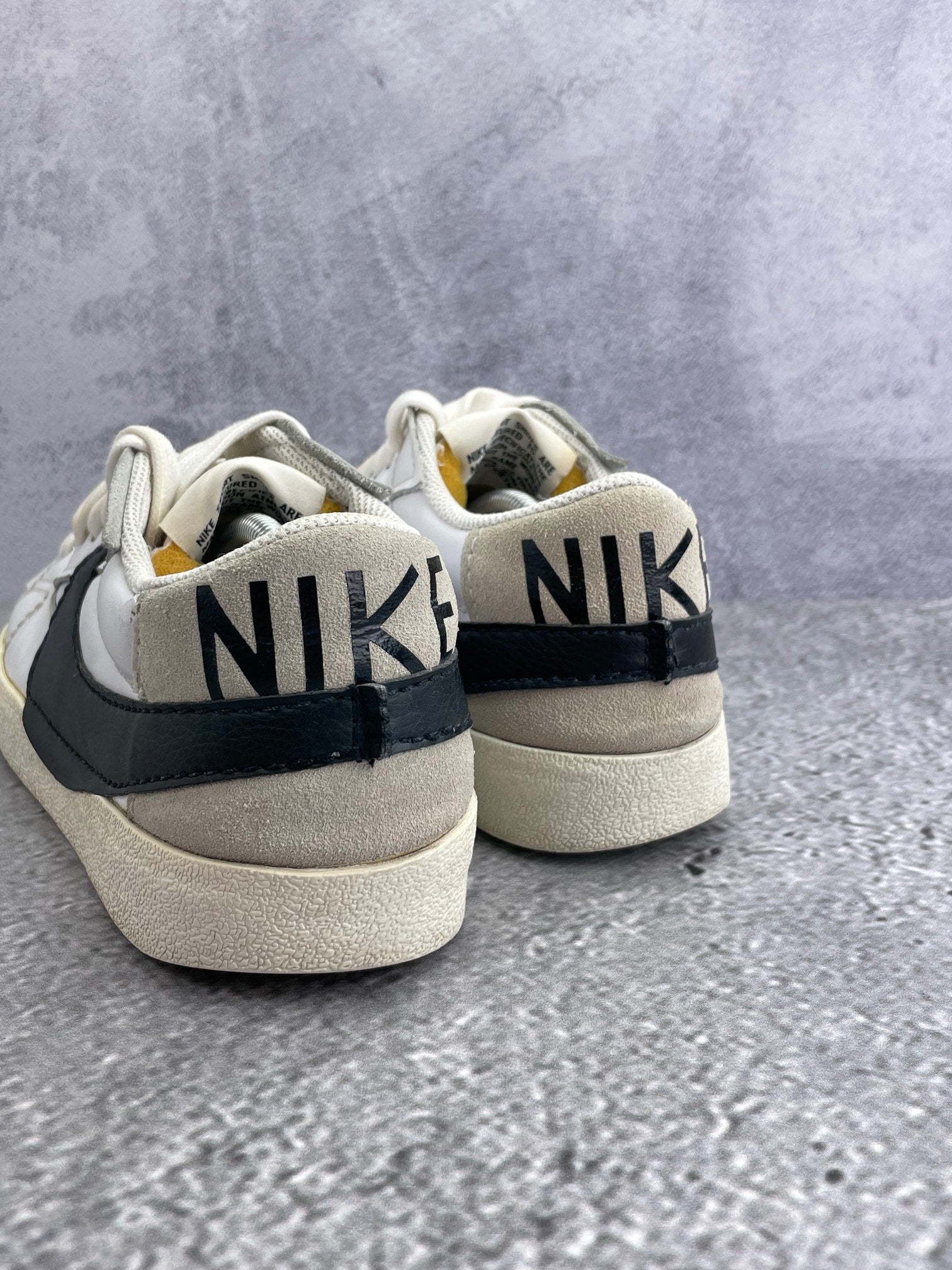 Nike Blazer Low '77 Jumbo White Black Sail - buty sportowe, widok z tyłu