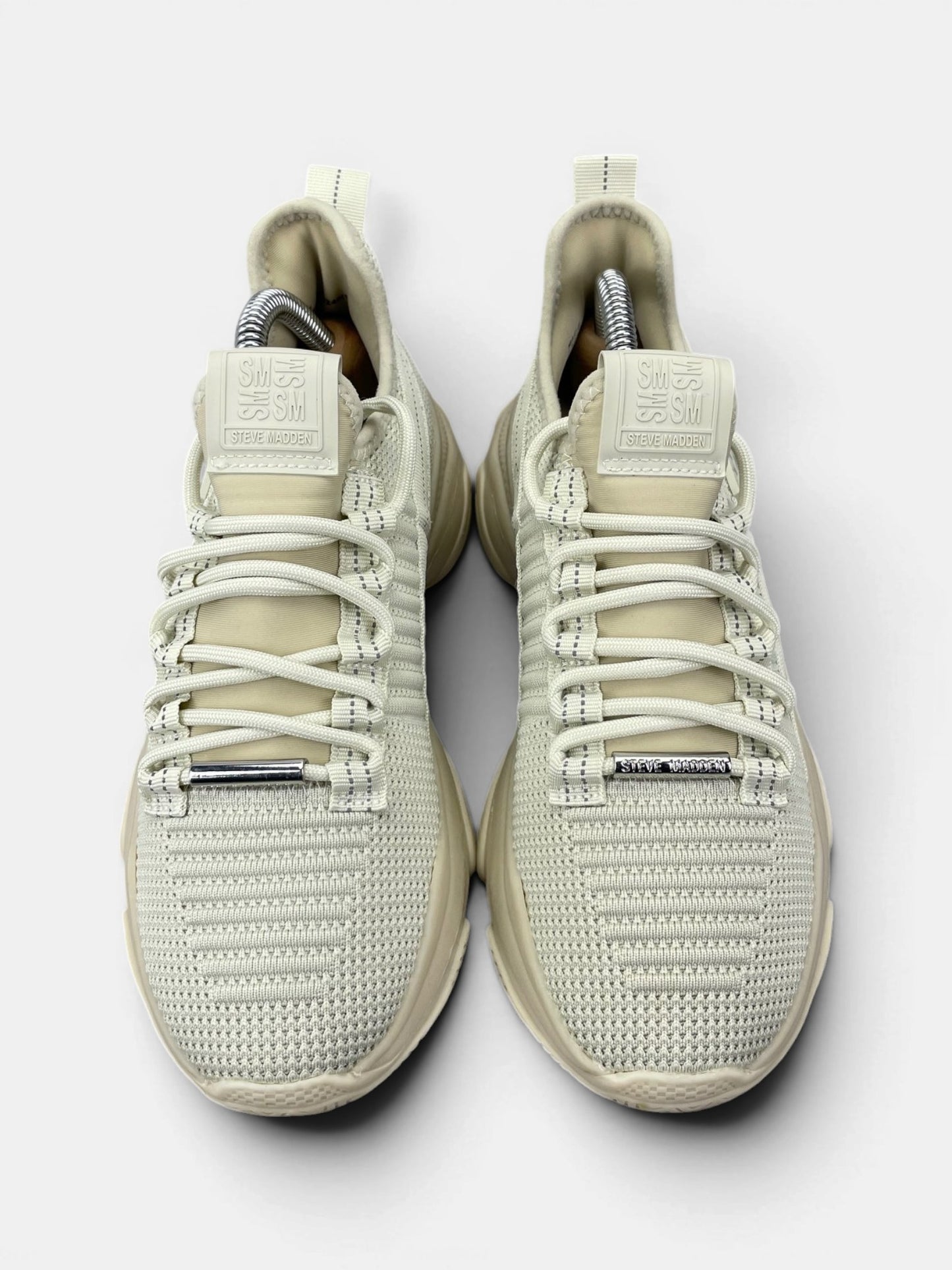 Steve Madden Sneakers — buty sportowe damskie w bardzo dobrym stanie rozmiar 38, widok z góry