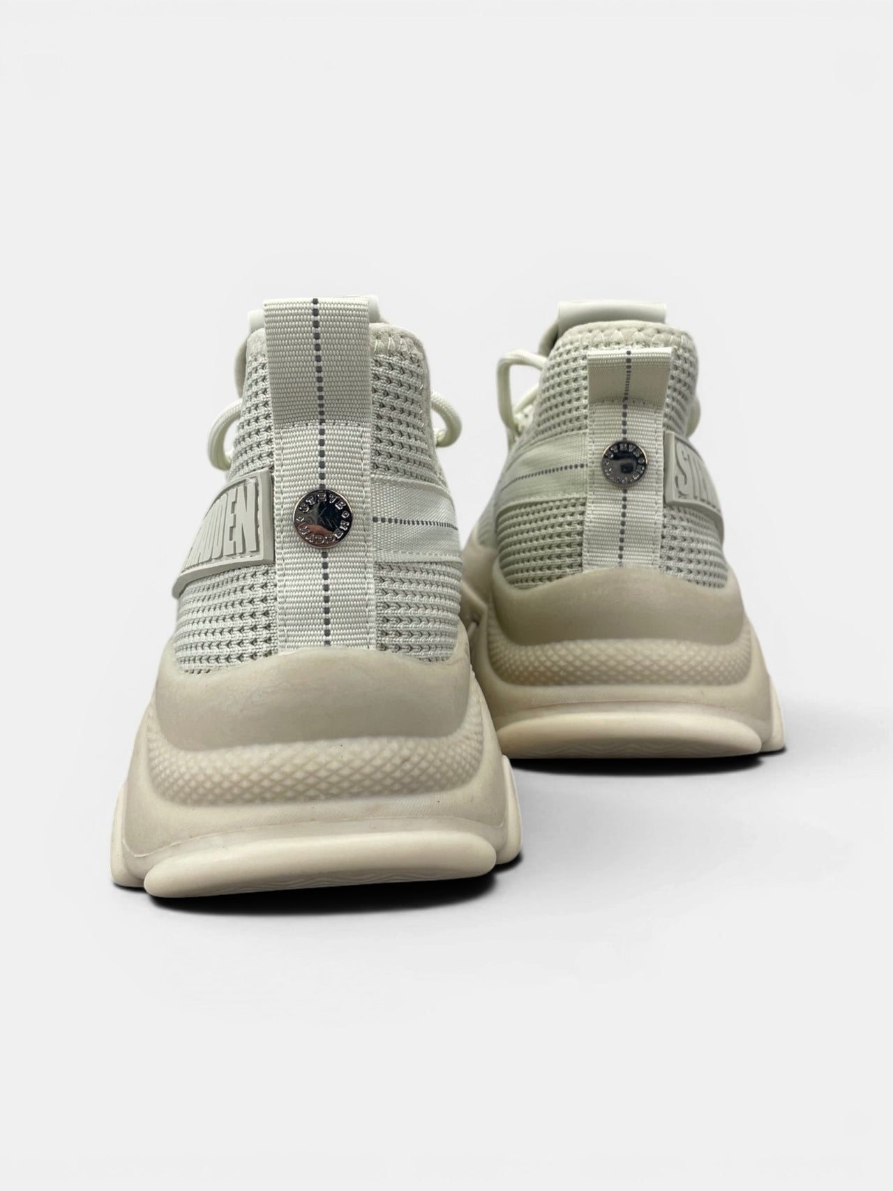 Steve Madden Sneakers — buty sportowe damskie w bardzo dobrym stanie rozmiar 38, widok z tyłu