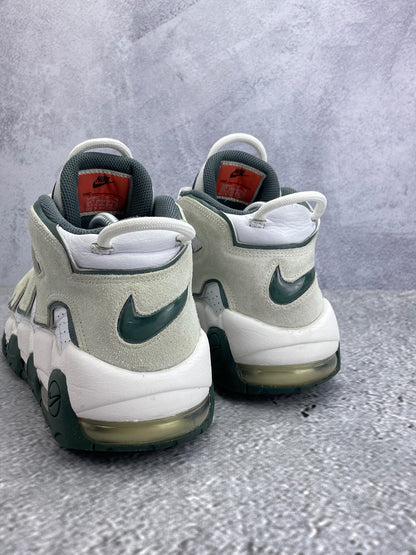 Nike Air More Uptempo '96 Vintage Green - buty sportowe, widok z tyłu