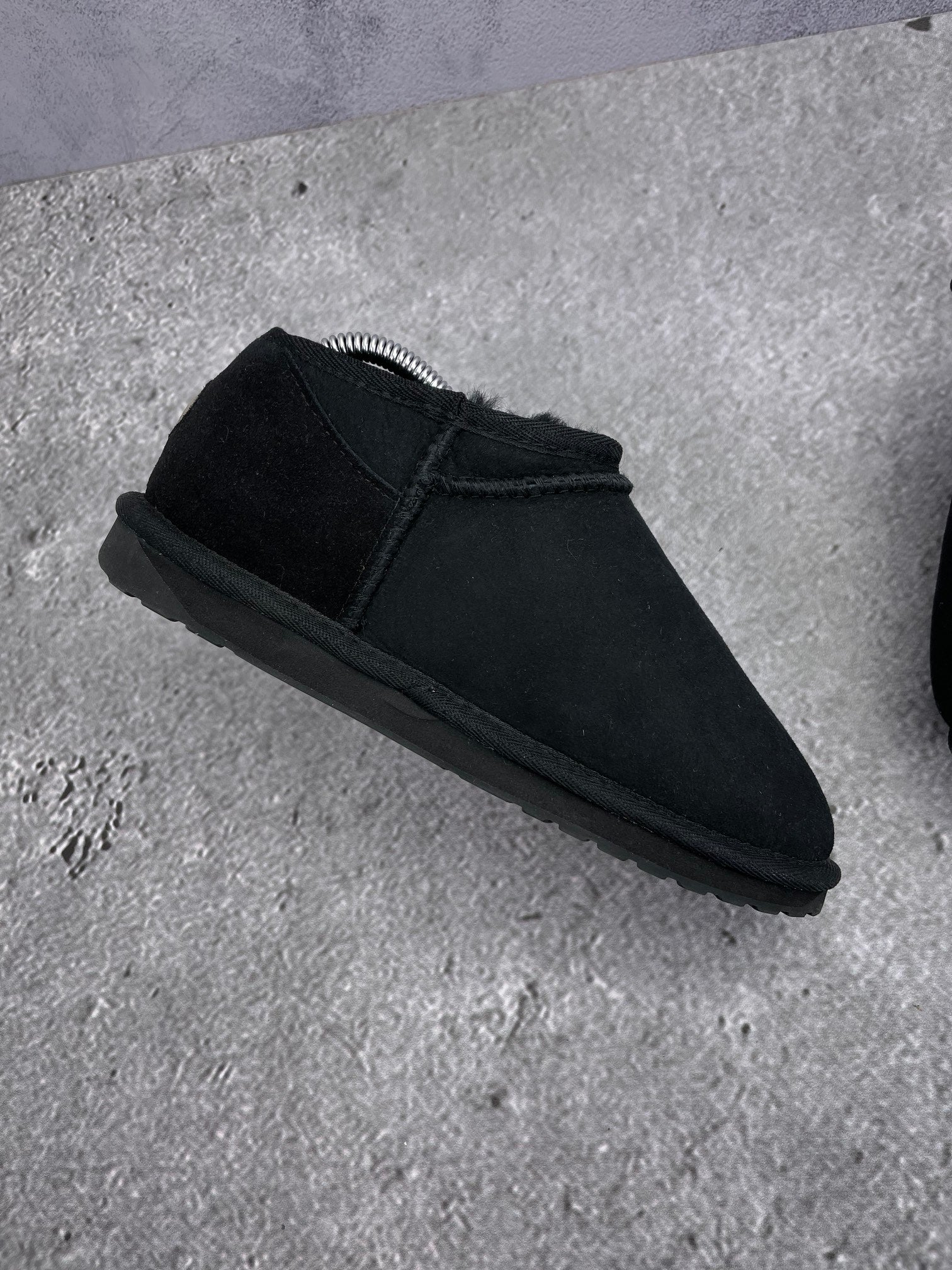 EMU Australia Stinger Compact Black - buty zimowe, wewnętrzny panel prawego buta