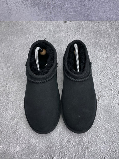EMU Australia Stinger Compact Black - buty zimowe, widok z góry