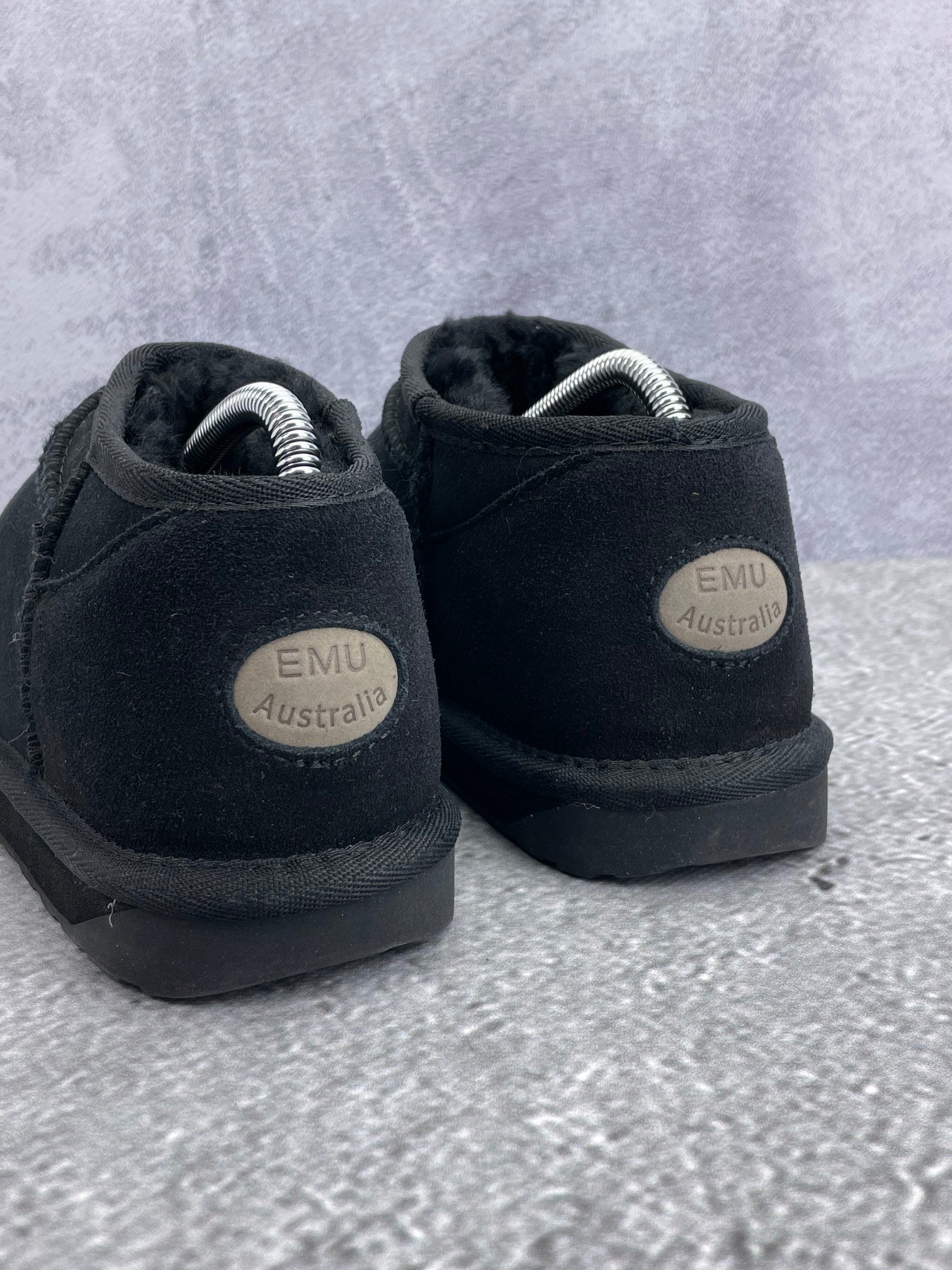 EMU Australia Stinger Compact Black - buty zimowe, widok z tyłu